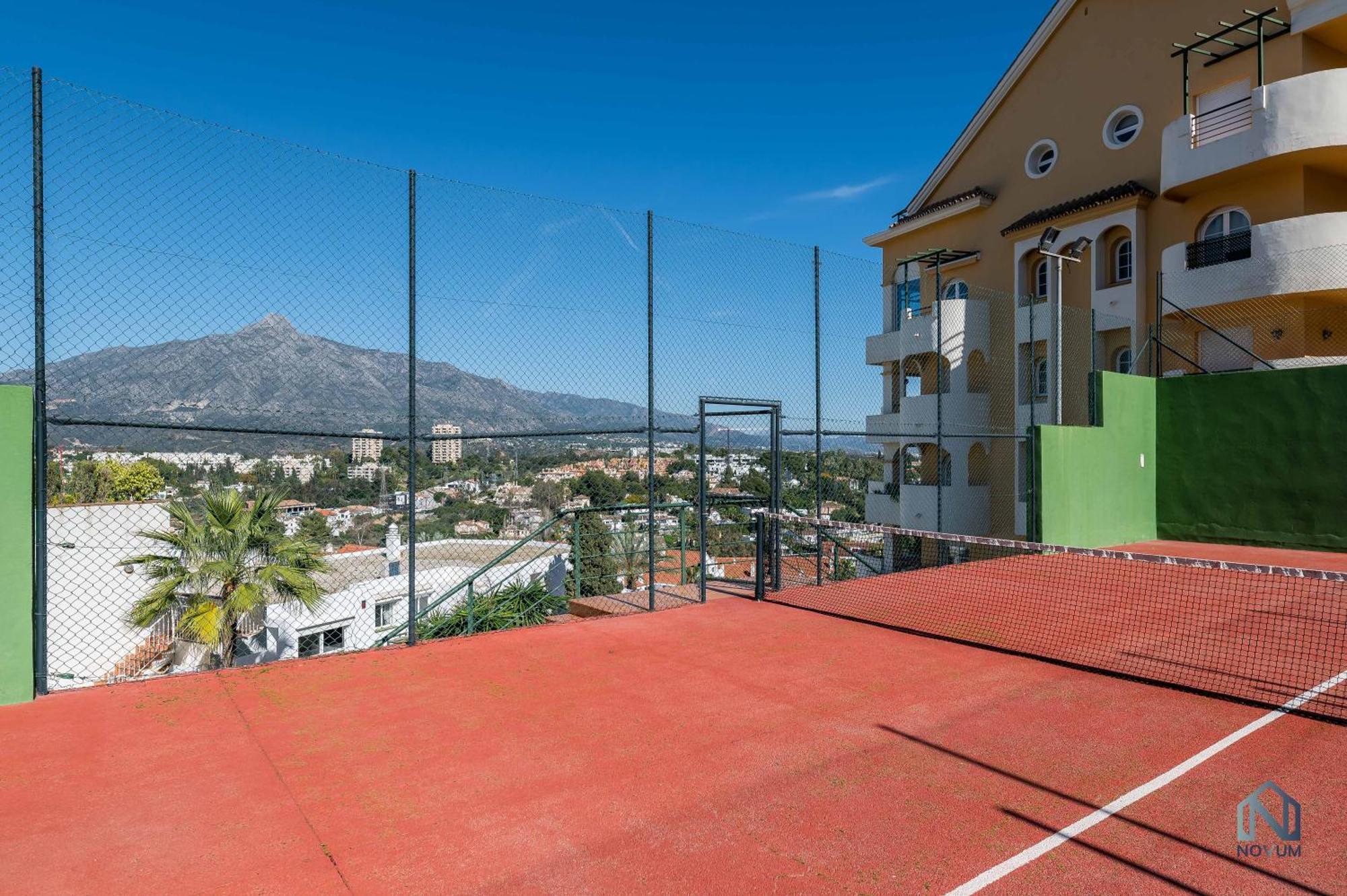 Cozy 2 Bdrm W Sea Views Next To Puerto Banus * Marbella